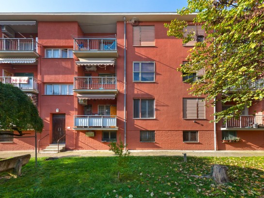 Trilocale con autorimessa vici