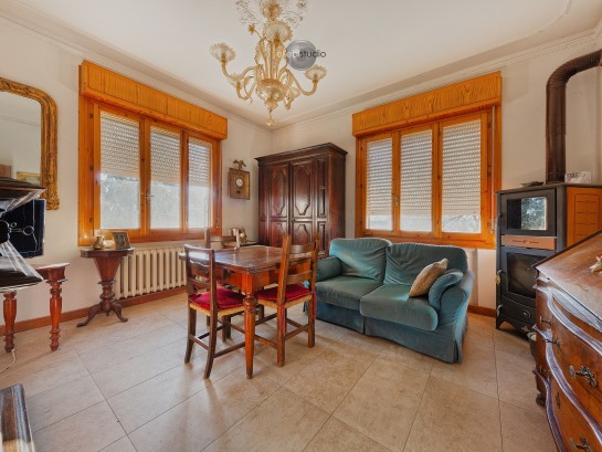 Villa bifamiliare a solignano