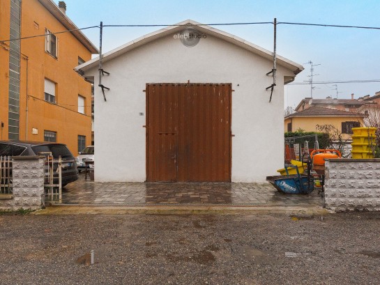 Capannone in vendita