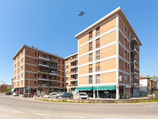 Trilocale con balcone in centr