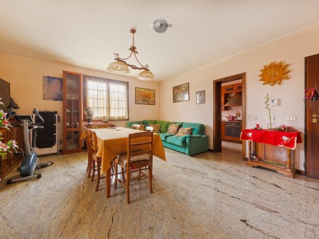 Formigine -  app. To in reside