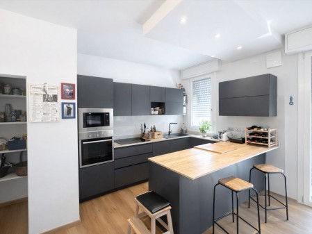 Appartamento su 2 livelli in z