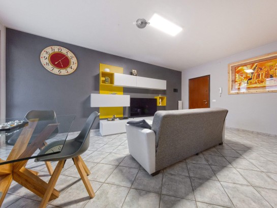 Ampio trilocale in classe a co