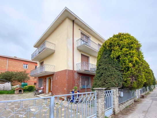 Appartamento di ampia metratur