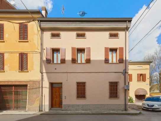 Duplex in centro storico senza