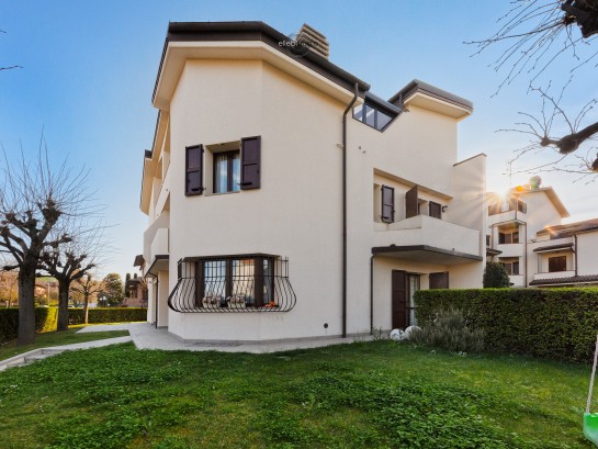 Villa unifamiliare in vendita 