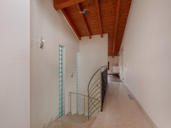 Ar023 - villa esclusiva con fi