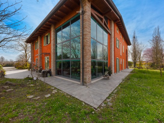 Ar023 - villa esclusiva con fi