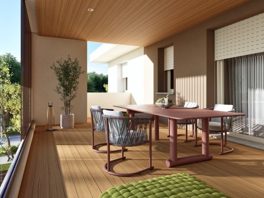 Primo piano con terrazzino !