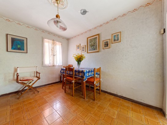 Casa indipendente con ampia ar