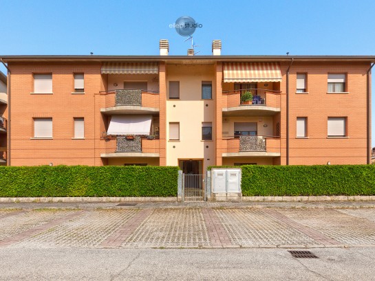 Quadrilocale di recente costru