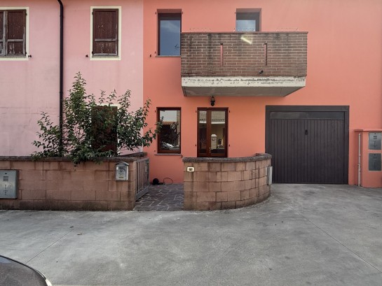 Villetta a schiera in zona car