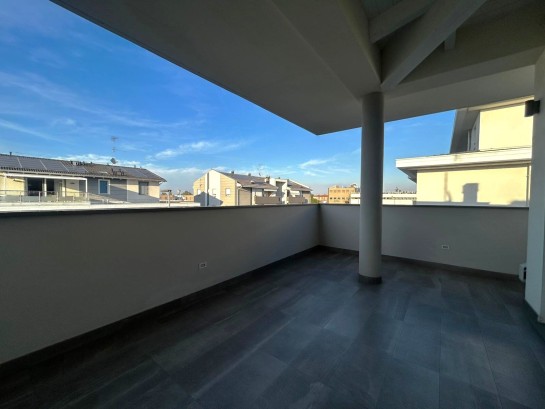 Appartamento con terrazzo in c