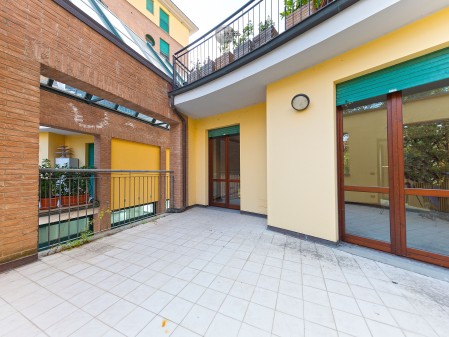 Appartamento con 2 ampi terraz
