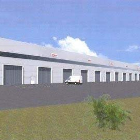 Vendesi capannone industriale 