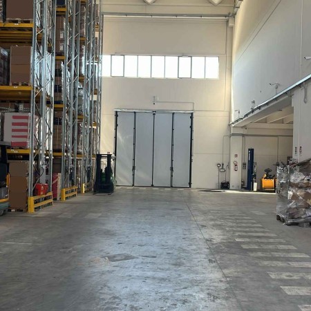 Fittasi capannone industriale 