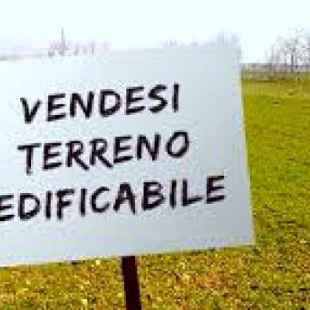 Vendesi terreno edificabile - 