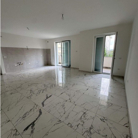 Vendesi appartamento di nuova 