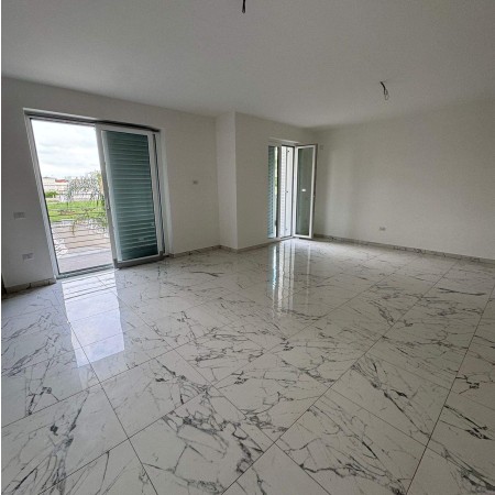 Vendesi appartamento di nuova 