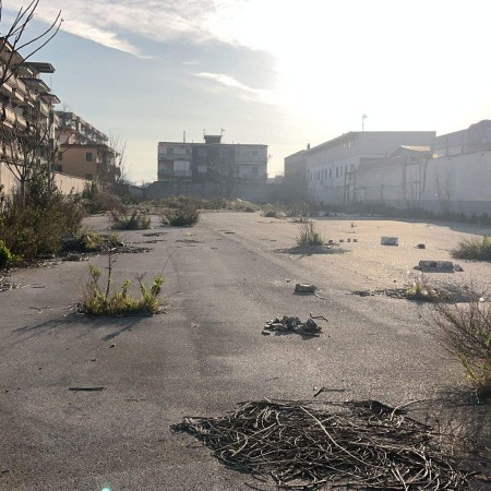 Vendesi Terreno Arzano