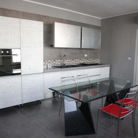 Vendesi Appartamento adibito a