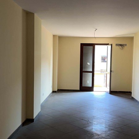 Vendesi ufficio ad uso investi