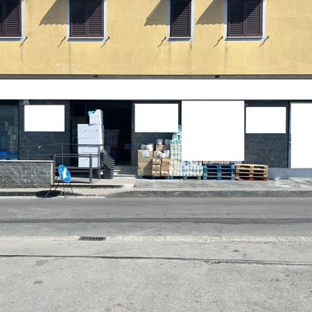 Vendesi locale Mugnano