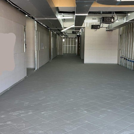 Fittasi locale commerciale - M