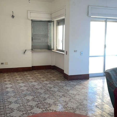 Fittasi capannone industriale 