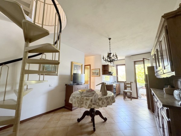 Riferimento 2L1541 - Appartamento in Vendita a Torre Del Lago Puccini