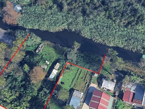 Riferimento 1V4500 - Terreno Agricolo in Vendita a Viareggio