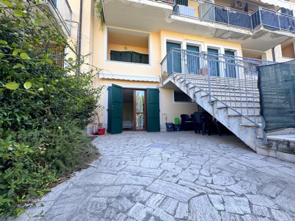 Riferimento 4M2525 - Appartamento in Vendita a Massarosa