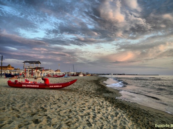 Riferimento 1L4.500 - Locale Commerciale in Vendita a Viareggio