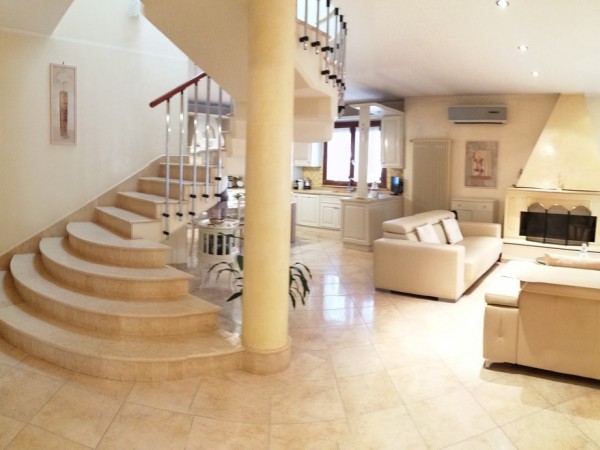 Riferimento 2L2528 - Villa Singola in Vendita a Torre Del Lago Puccini