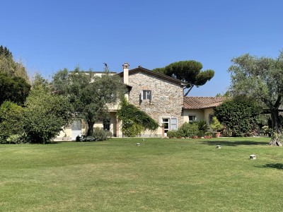 Dettagli immobile Casale in Vendita a Pietrasanta