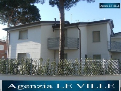 Dettagli immobile Porzione Di Casa in Affitto a Camaiore