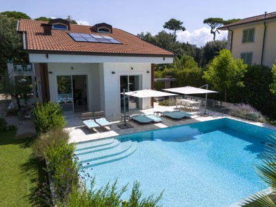 Marina di Pietrasanta – in a...