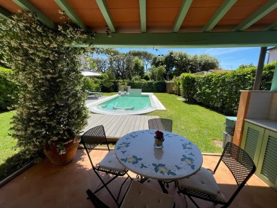 Dettagli immobile Villa in Affitto a Pietrasanta