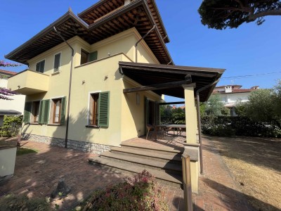 Dettagli immobile Villa in Vendita a Pietrasanta