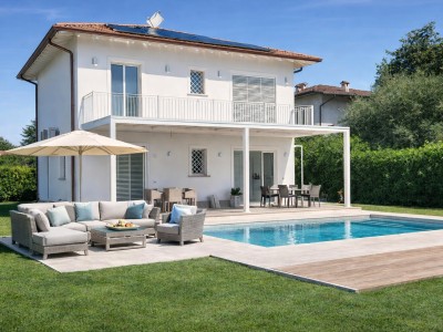 Pietrasanta - in vendita villa...