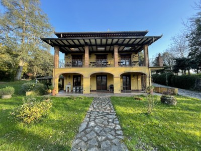 Dettagli immobile Villa in Vendita a Camaiore