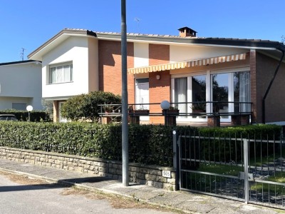 Dettagli immobile Villa Singola in Vendita a Pietrasanta