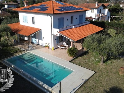 Marina di pietrasanta – in a