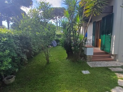 Marina di pietrasanta – in a