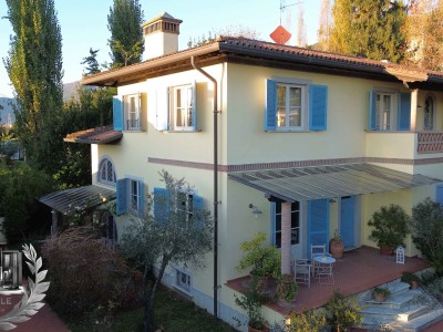 Elegante villa a due passi dal