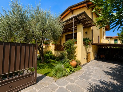 Dettagli immobile Villa in Vendita a Pietrasanta