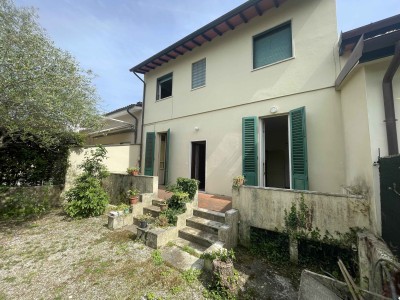 Dettagli immobile Villa in Vendita a Pietrasanta