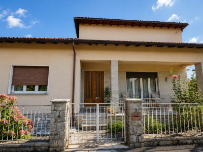 Pietrasanta – A due passi da...