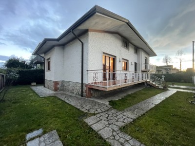Villa a pochi passi dal centro...