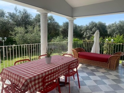 Villa bifamiliare vicino Pietr...